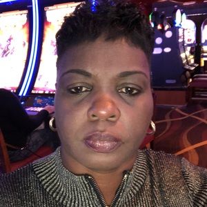 Meet your Posher, Amelia